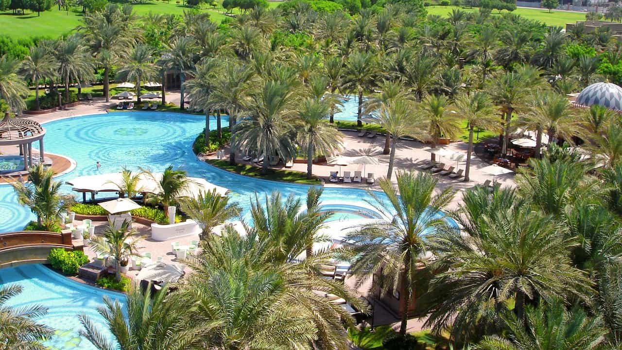 hoteles en abu dabi