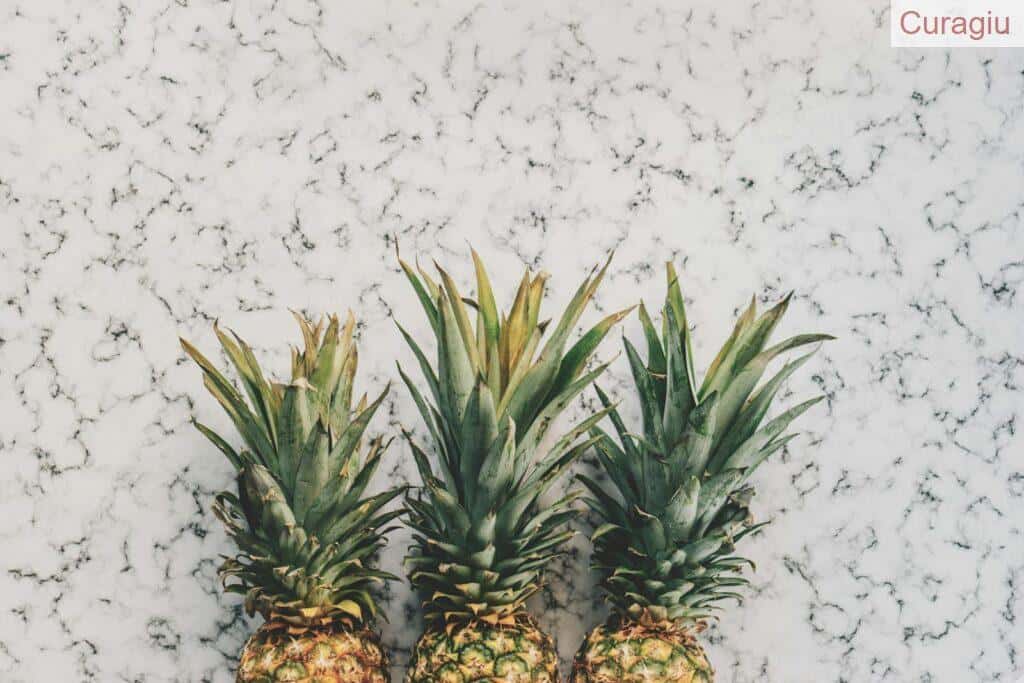 mármol en la decoración de interiores y exteriores