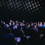Cómo organizar un evento profesional que deje una buena impresión
